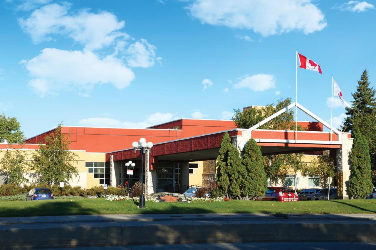 Canad Inns Destination Centre Garden City Winnipeg Exterior foto